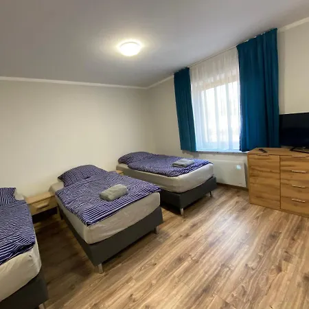 Nad Zalewem 10 Km Od Legnicy Pensión Legnica