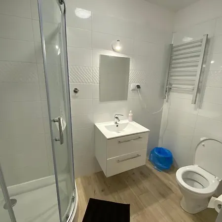 Nad Zalewem 10 Km Od Legnicy Gasthof