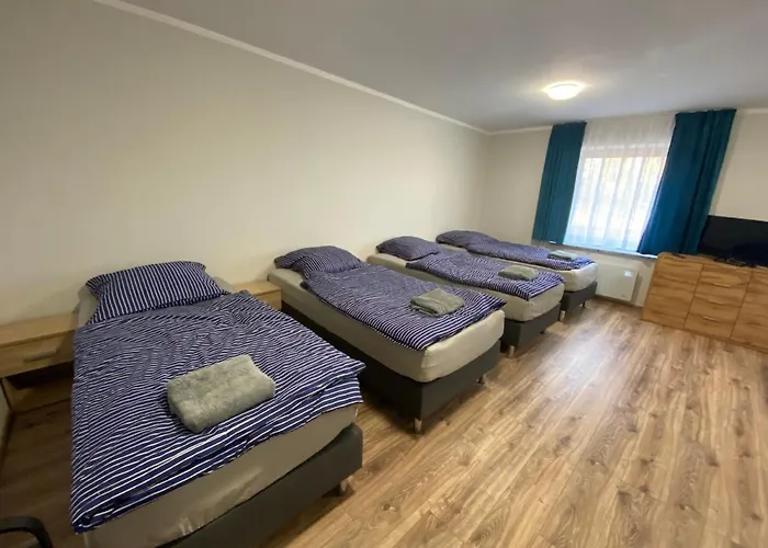 Nad Zalewem 10 Km Od Legnicy 3*