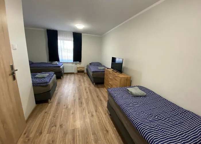 Гостевой дом Nad Zalewem 10 Km Od Legnicy 3*