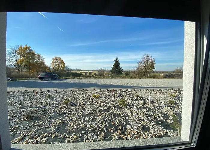 Nad Zalewem 10 Km Od Legnicy Guest house 3*